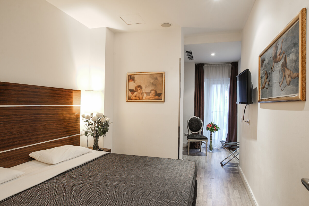 Single room 1.jpg